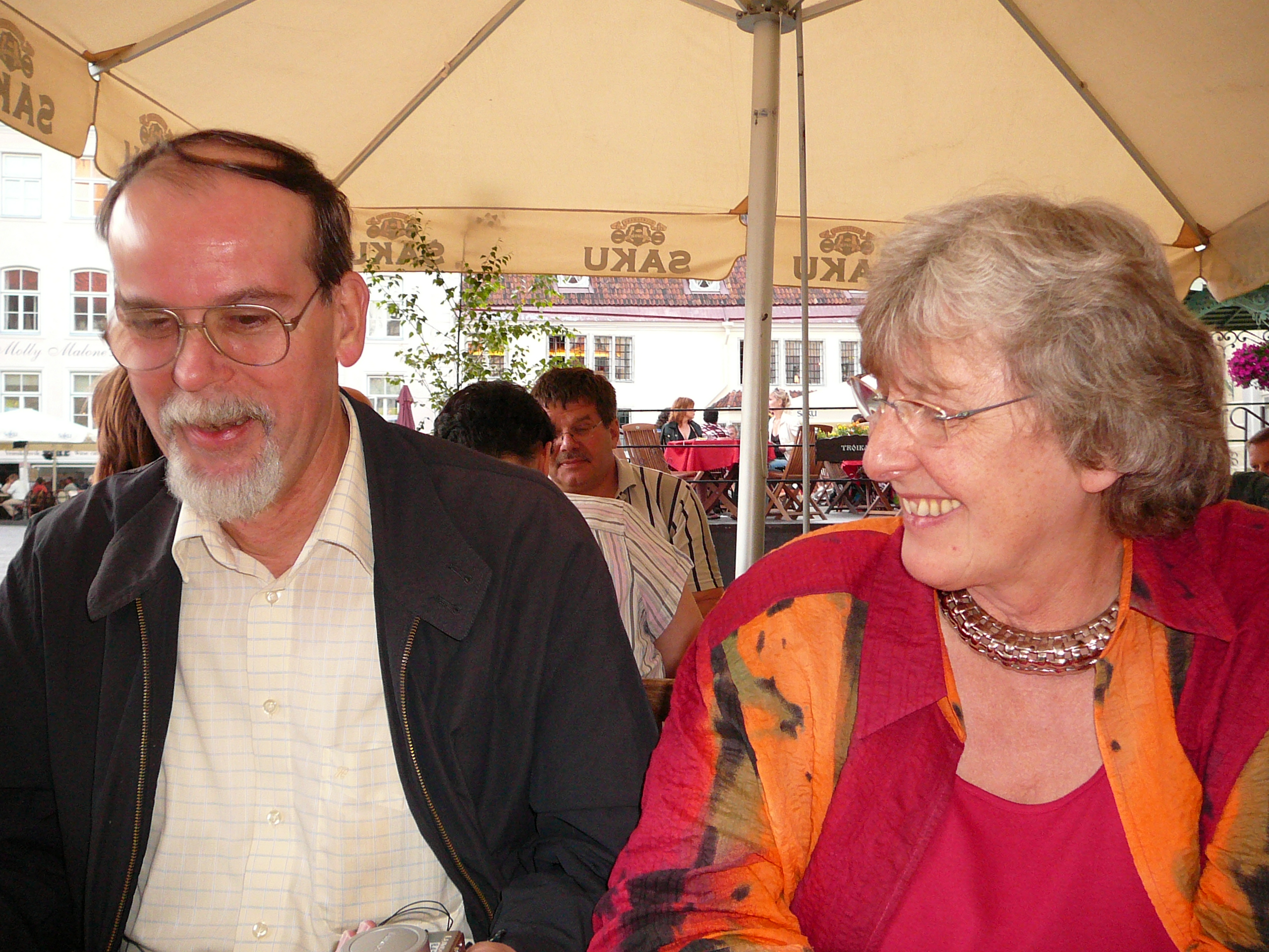 the author Michael Wieneke with his wife
